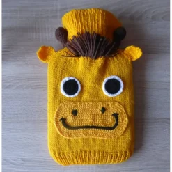 Clearance CreativBaer Gestrickter Wärmflaschenbezug - Giraffe inkl. Wärmflasche