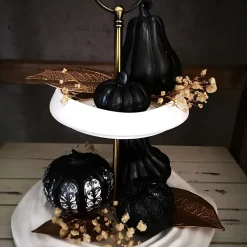 Deko-Obst^Tinas Schmucktruhe Handbemalte Keramik-Kürbisse – Exklusive Herbstdeko in Metallic oder Weiß, Unikat-Geschenk