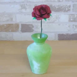 Büchertruhe Handgemachte dunkelrote Papierrose – Geschenkidee & Dekoration für Muttertag, Valentinstag & mehr