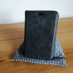 Best ZauberhafteDinge24 Handysitzsack aus 100% Baumwollstoff in dunkelgrau mit orangebraune, grüne & weiße Kreise genäht