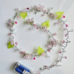 es-schmuckdesign LED Girlande Lichterkette mit rosa und weißen Perlen