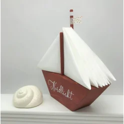 Strandgutlädchen Serviettenständer/Serviettenhalter, Segelschiff aus Holz, schwedenrot lasiert,  mit Servietten und Wimpeln
