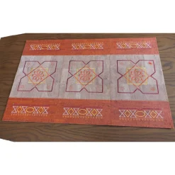 Best Deko und Taschen Tischläufer aus Kork ca. 50 cm x 80 cm außergewöhnlich extravagant bestickt Tischdecke Tischschmuck  / Geschenkidee Hoch
